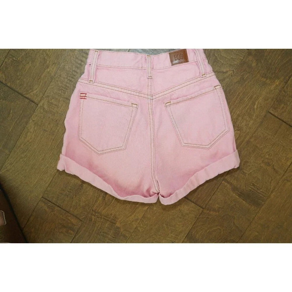 BDG Urban Outfitters Pink‎ Mom High Rise Denim Shorts Size 24 - Picture 6 of 6